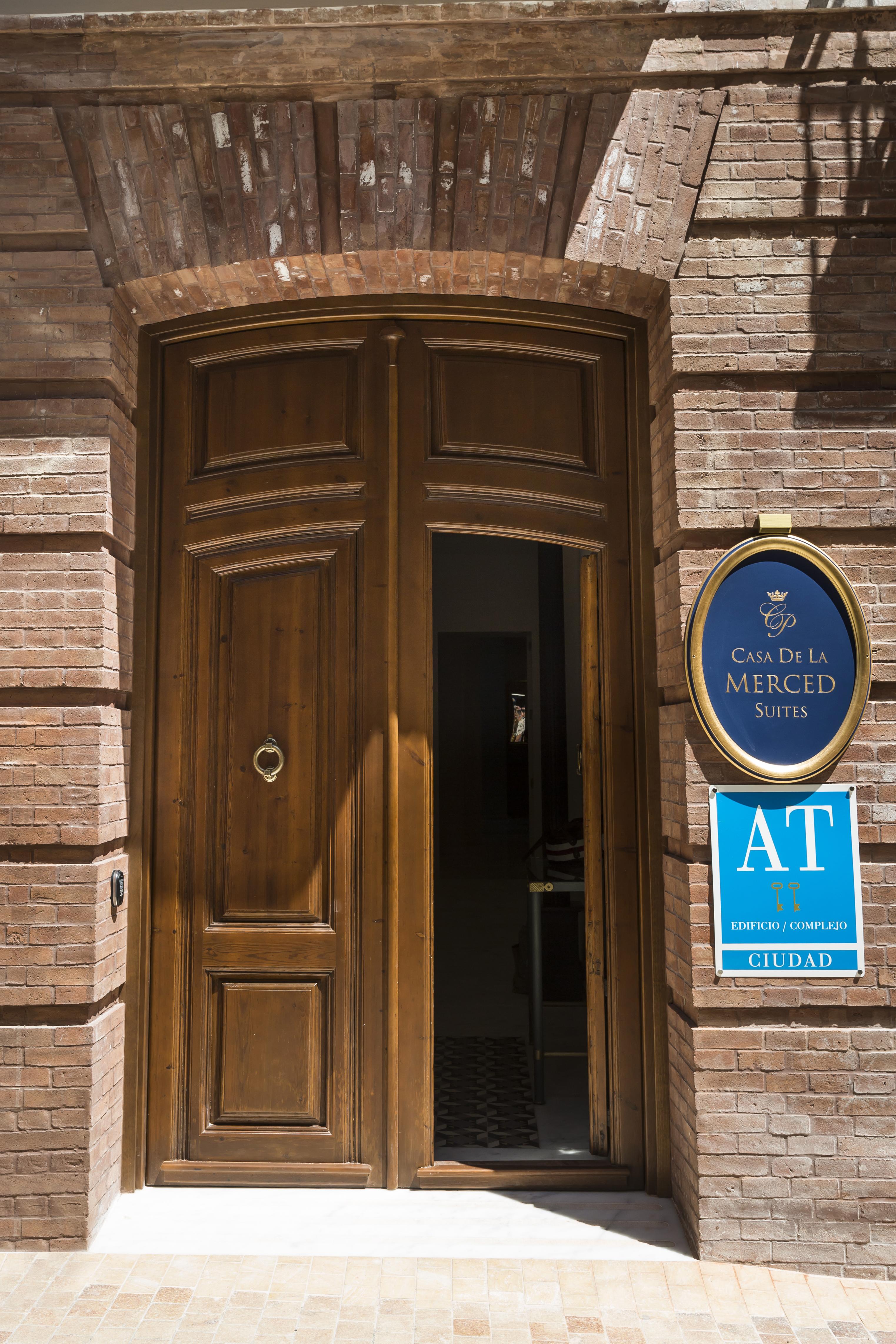 Casa De La Merced Suites Malaga Exterior photo